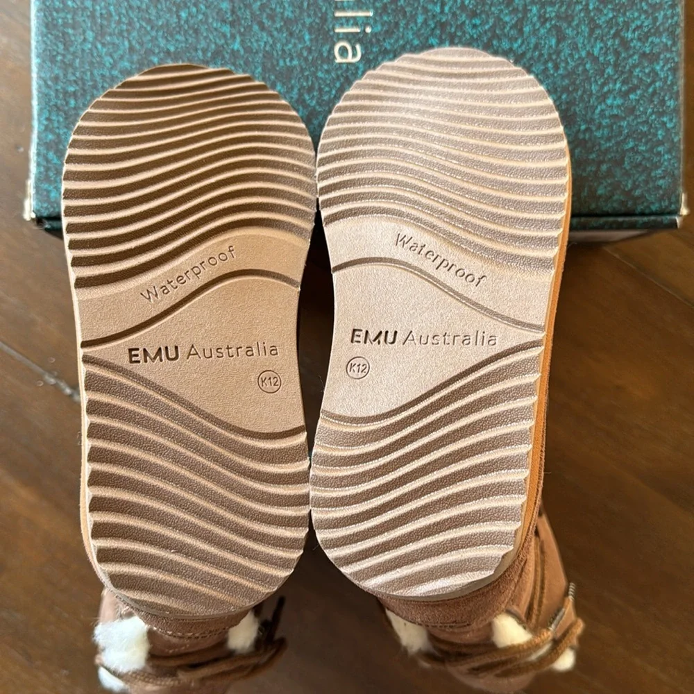 New Size 12 EMU Australia Airlie Suede merino wool lining waterproof boots
